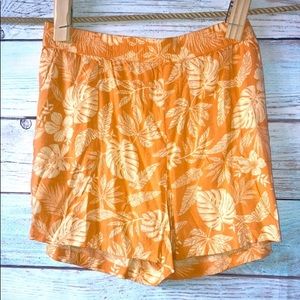4X Sonoma orange print elastic waistband shorts NEW WITH TAGS. Plus size